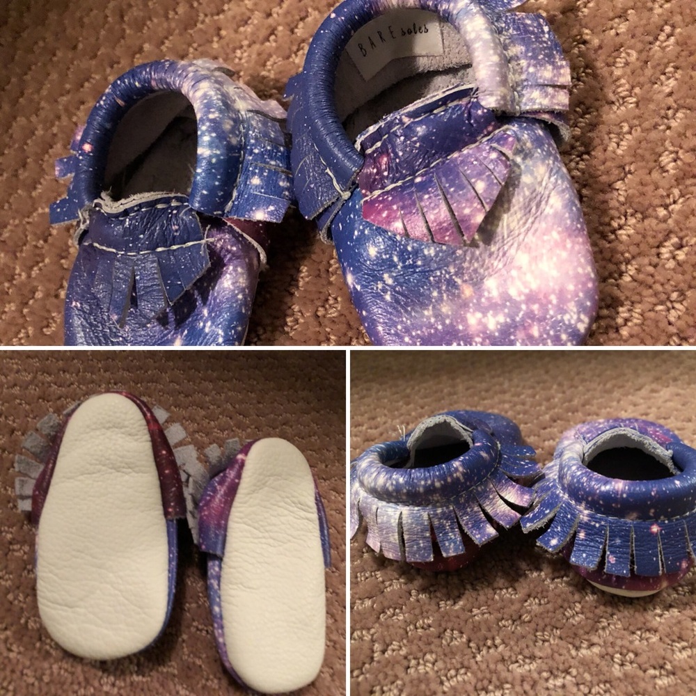 Bare Soles Moccasins, 1